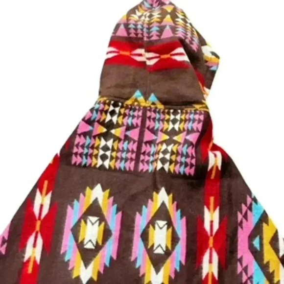 NEW‎ Woven Heart Blanket Poncho Native Design Acrylic Hooded Women's Size XL NWT - Picture 6 of 11